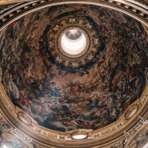 W cieniu Twoich rąk